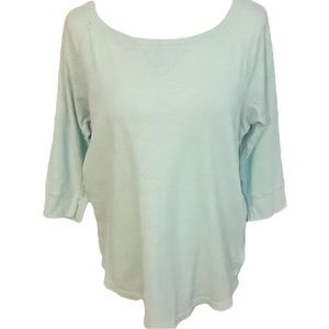 Calvin Klein Women’s Quick Dry 3/4 Sleeve Athletic Shirt